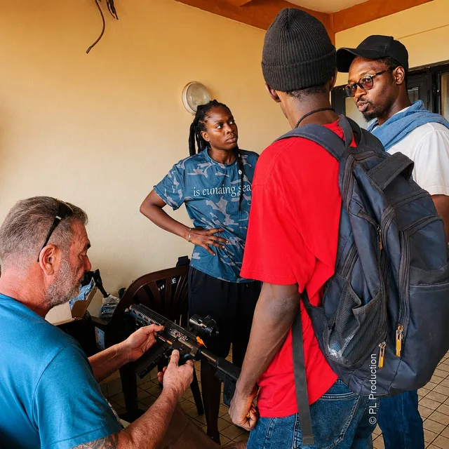 Behind the scenes with the Yaranka, Dakar Noir crew.